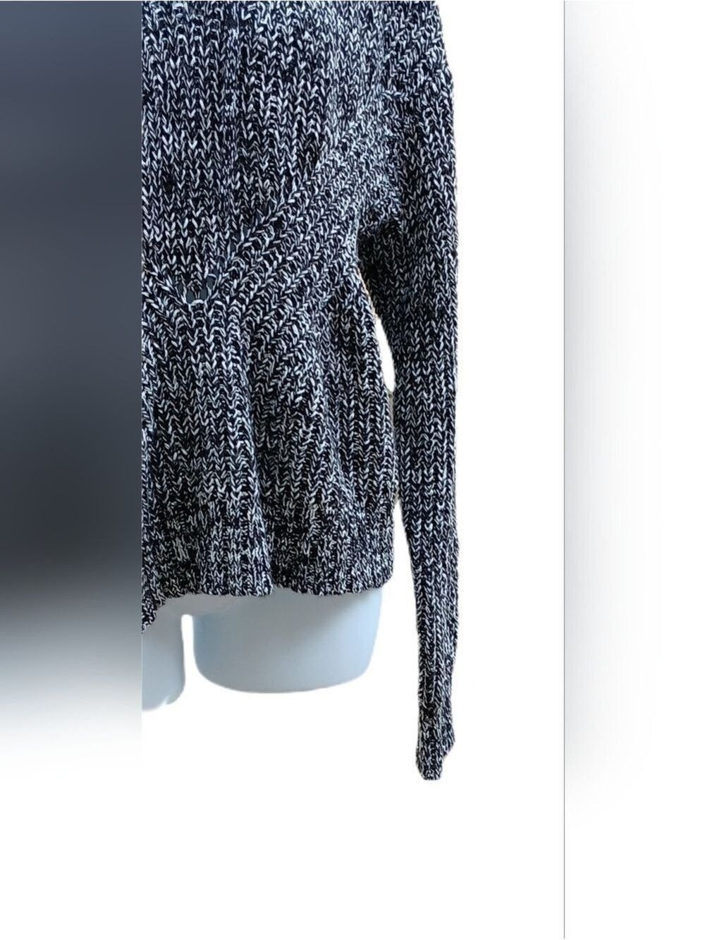 Aero Black White Hooded Sweater Large - Picture 5 of 10